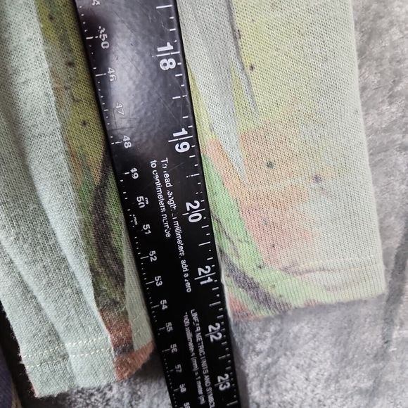 DB Sport Women’s Sz LG Women's Top Multi Color USA - Picture 10 of 12